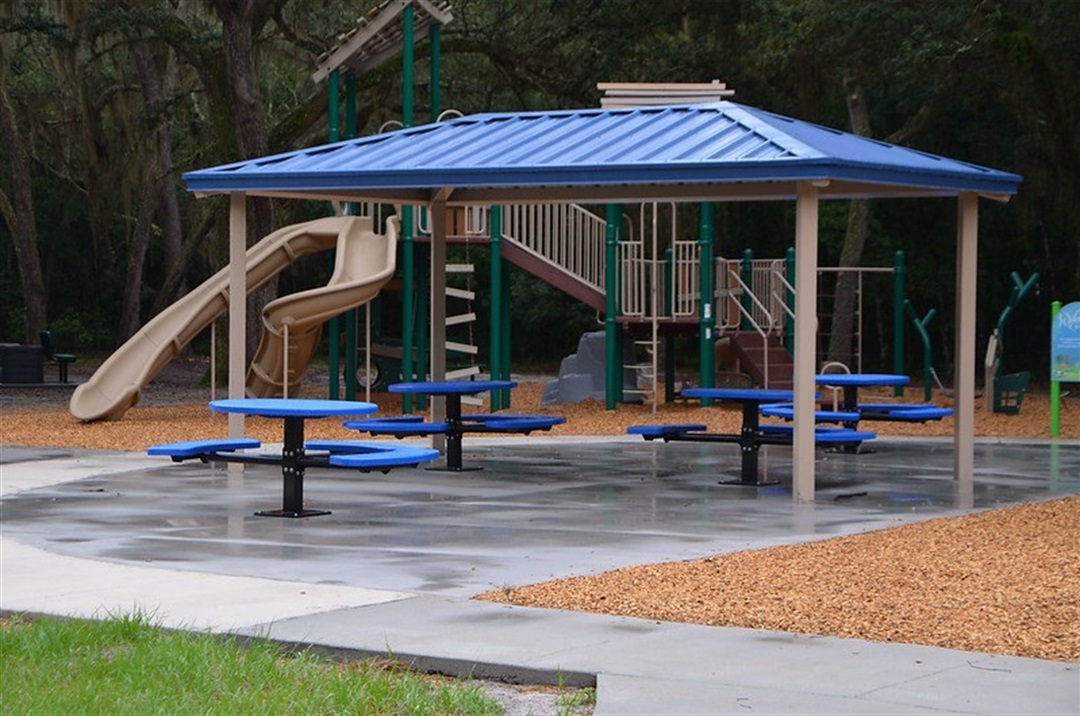 Green Acres Park to the City of Gainesville