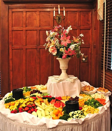 Gourmet fruit display